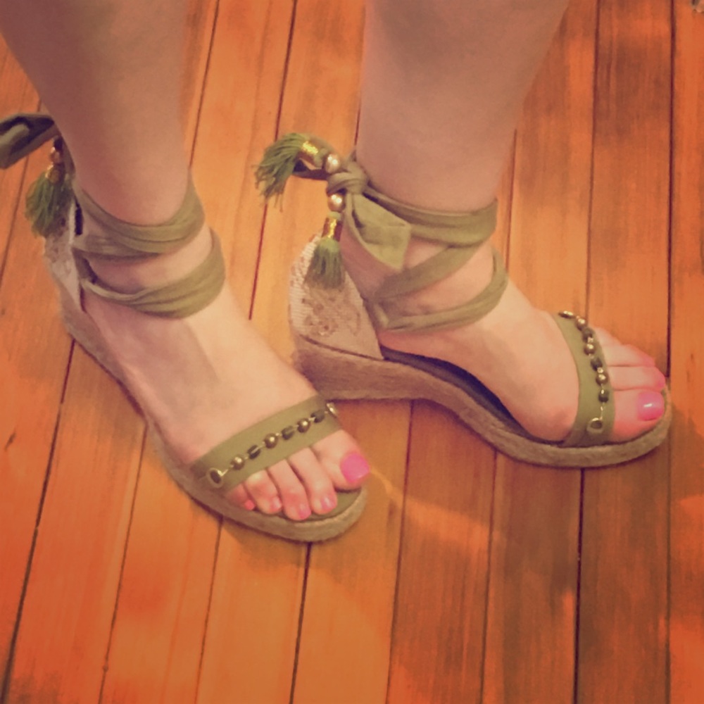 Gently used green espadrilles size 10